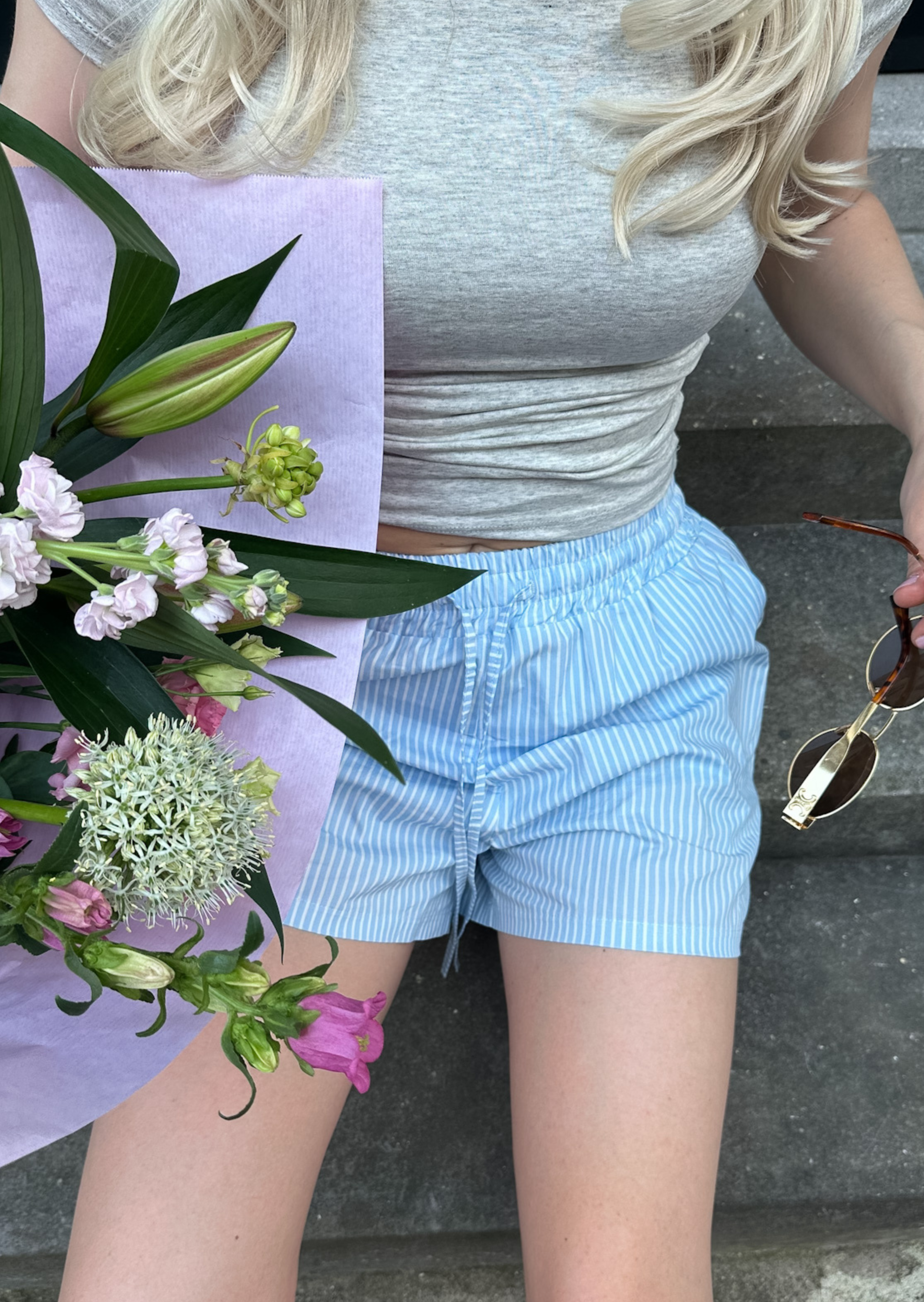 Cotton shorts striped blue/white