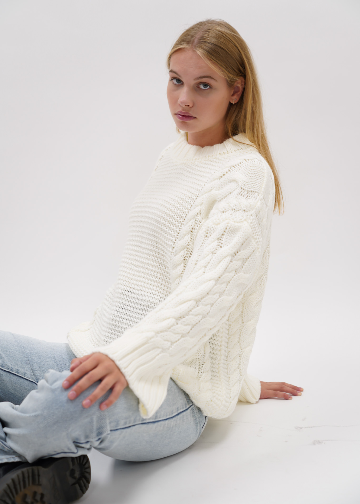 Cable knit cream