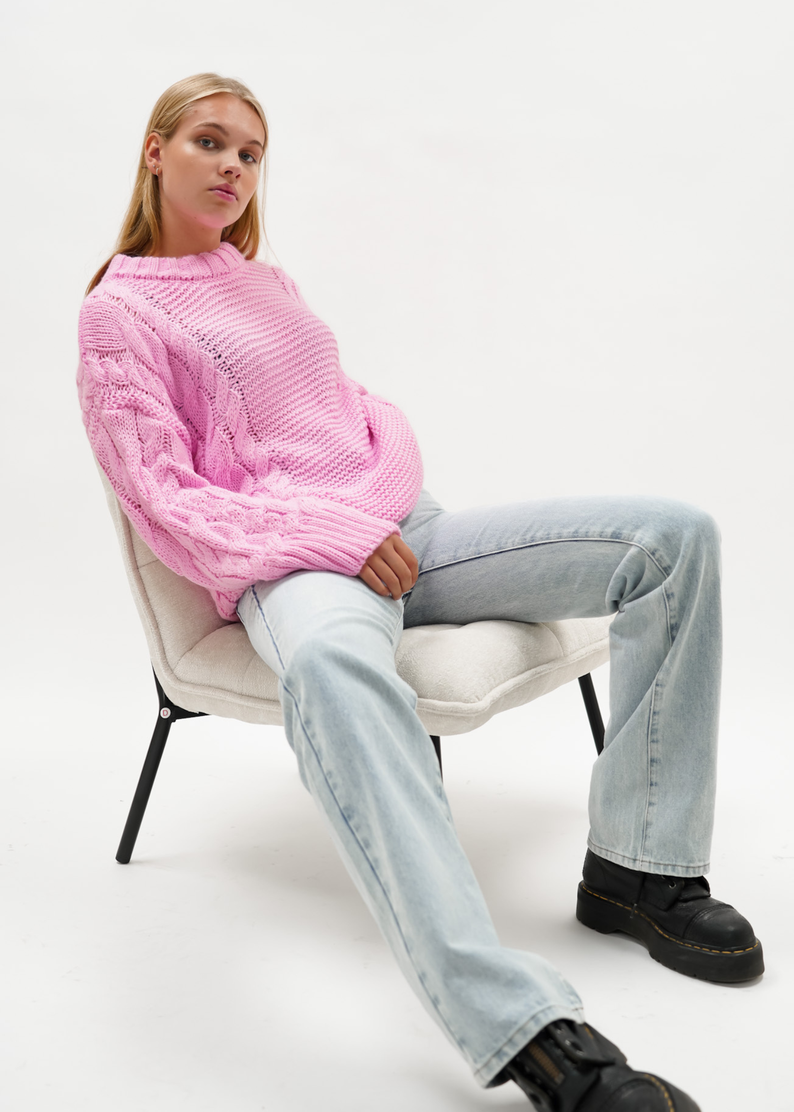 Tricot de câble joli rose