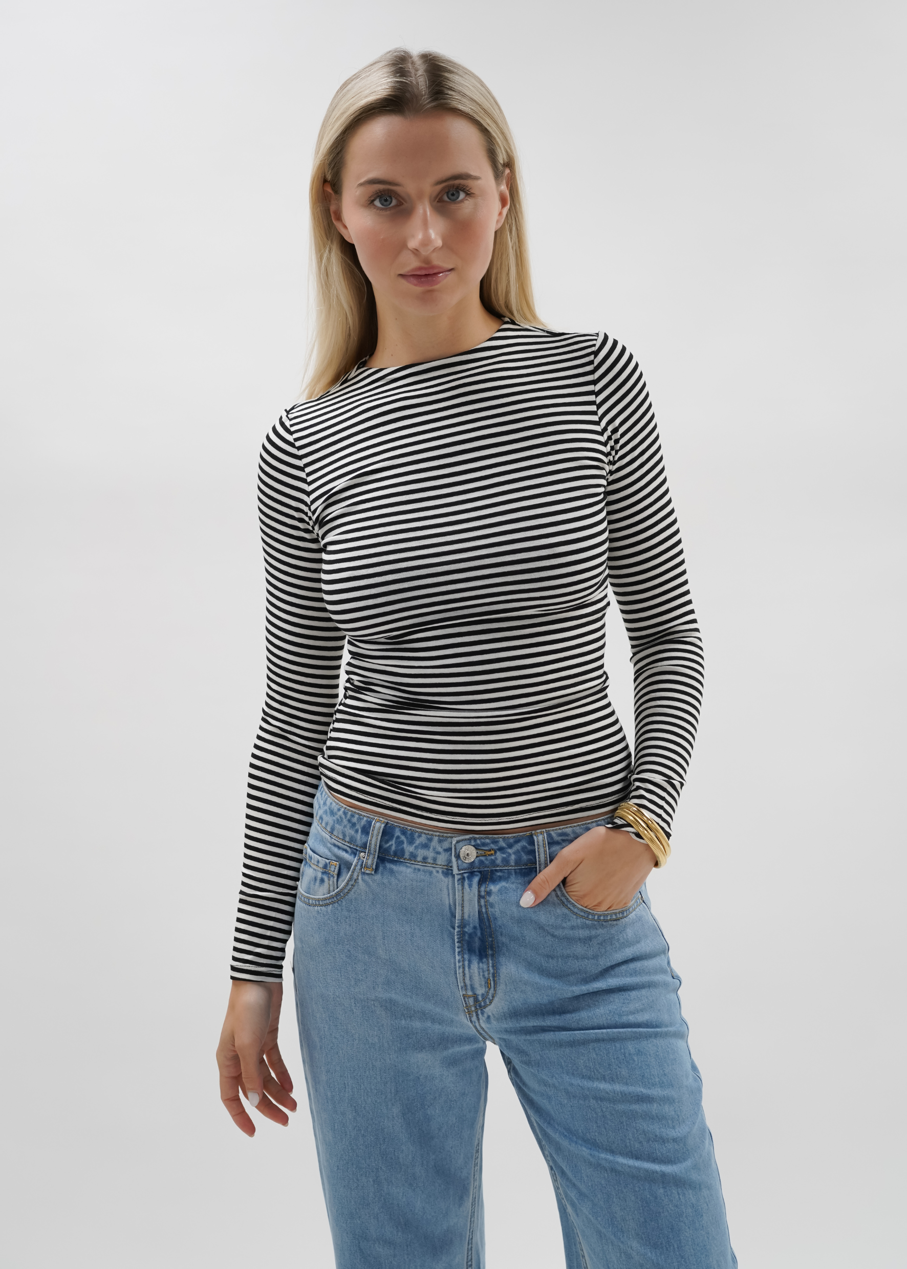 Haut à manches longues rayé