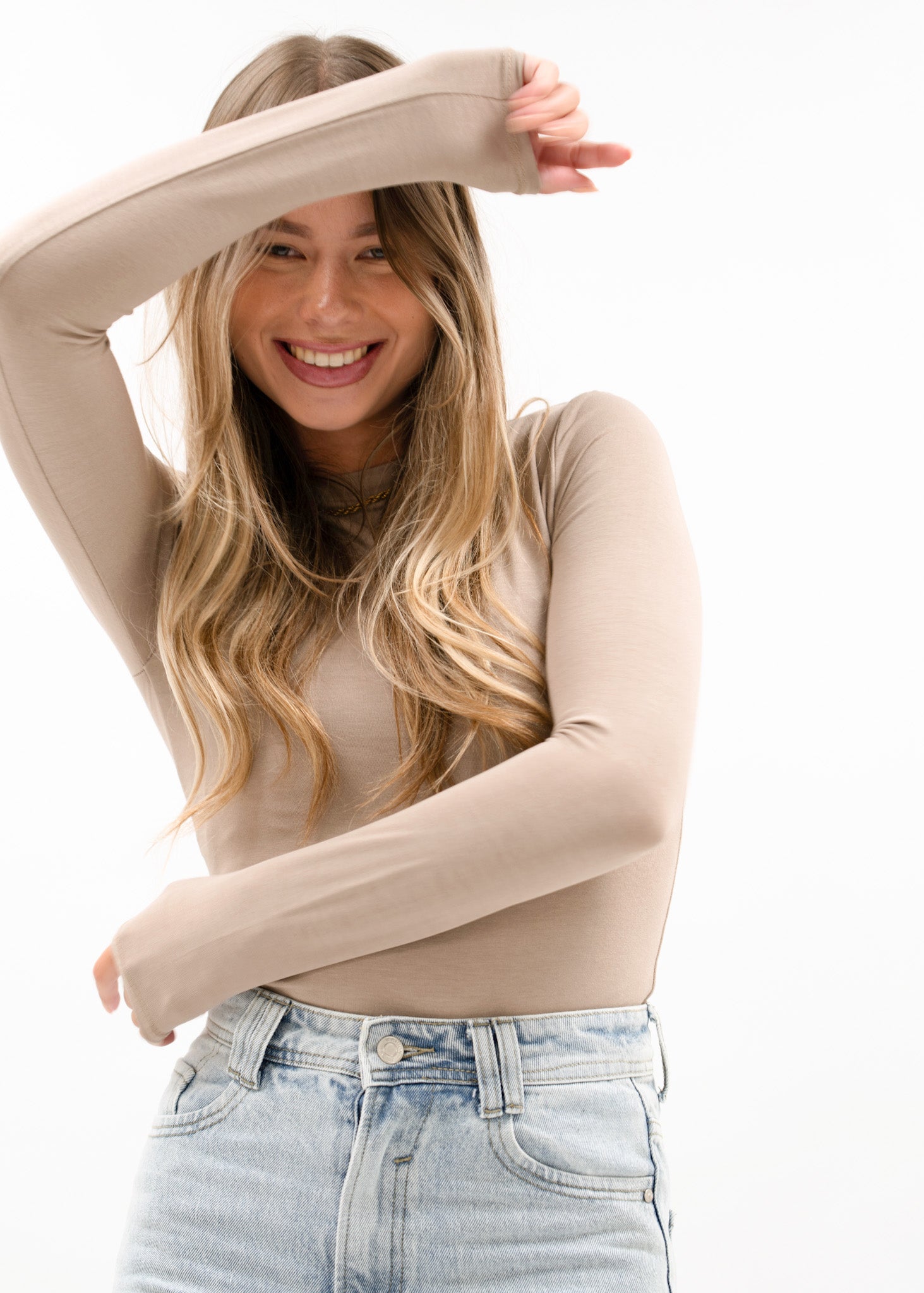 Långärmad kropp mörkbeige