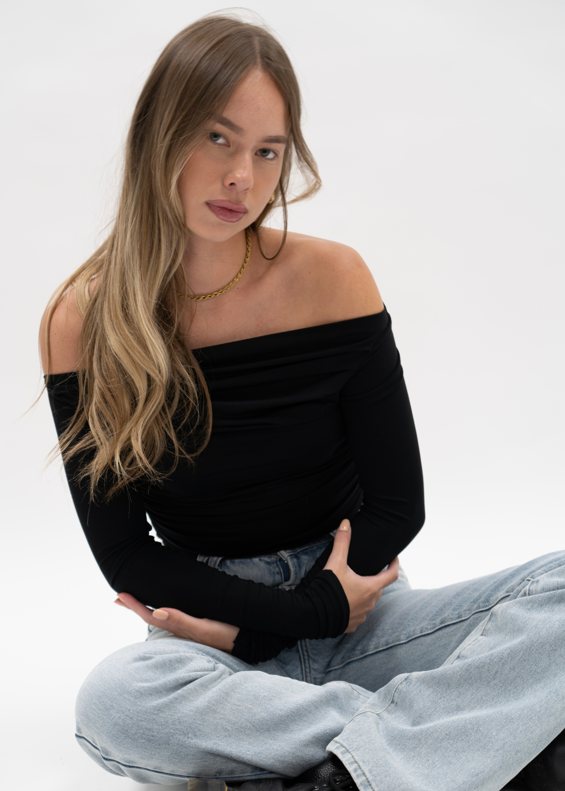 Off-shoulder ruche top black