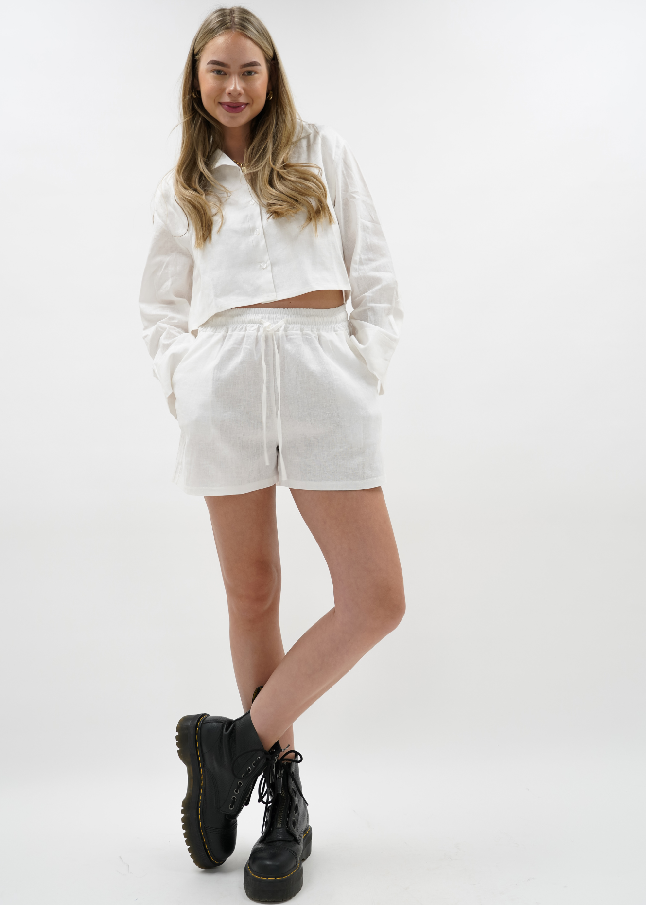 Linnen shorts white