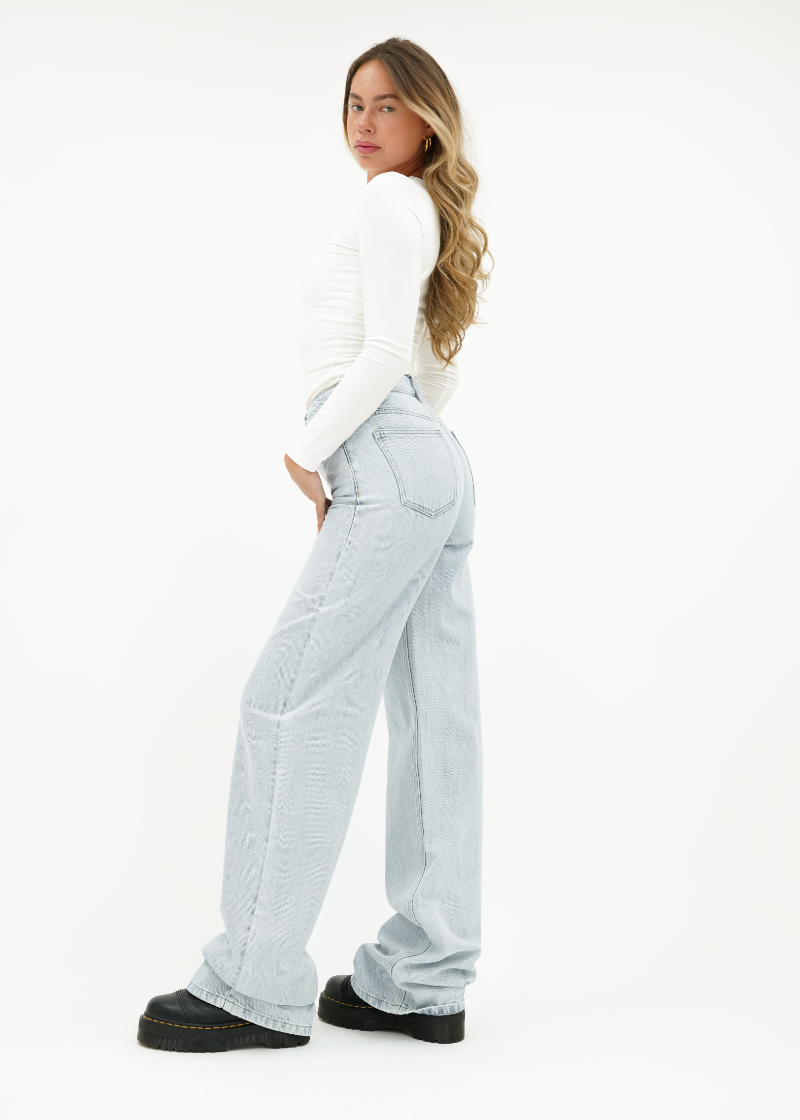 High waist super wide leg jeans light blue (tall)