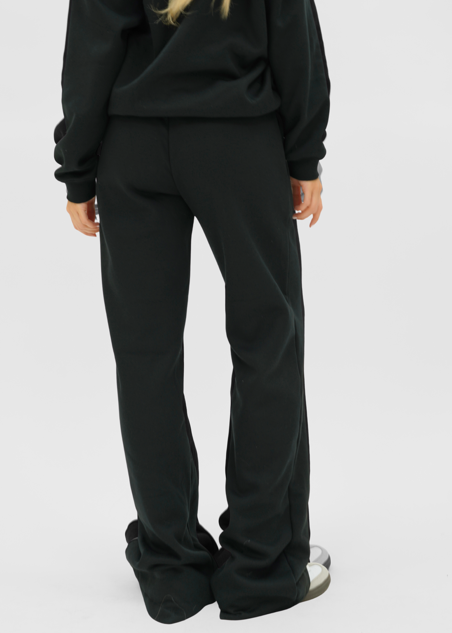 Basic sweater black (tall)