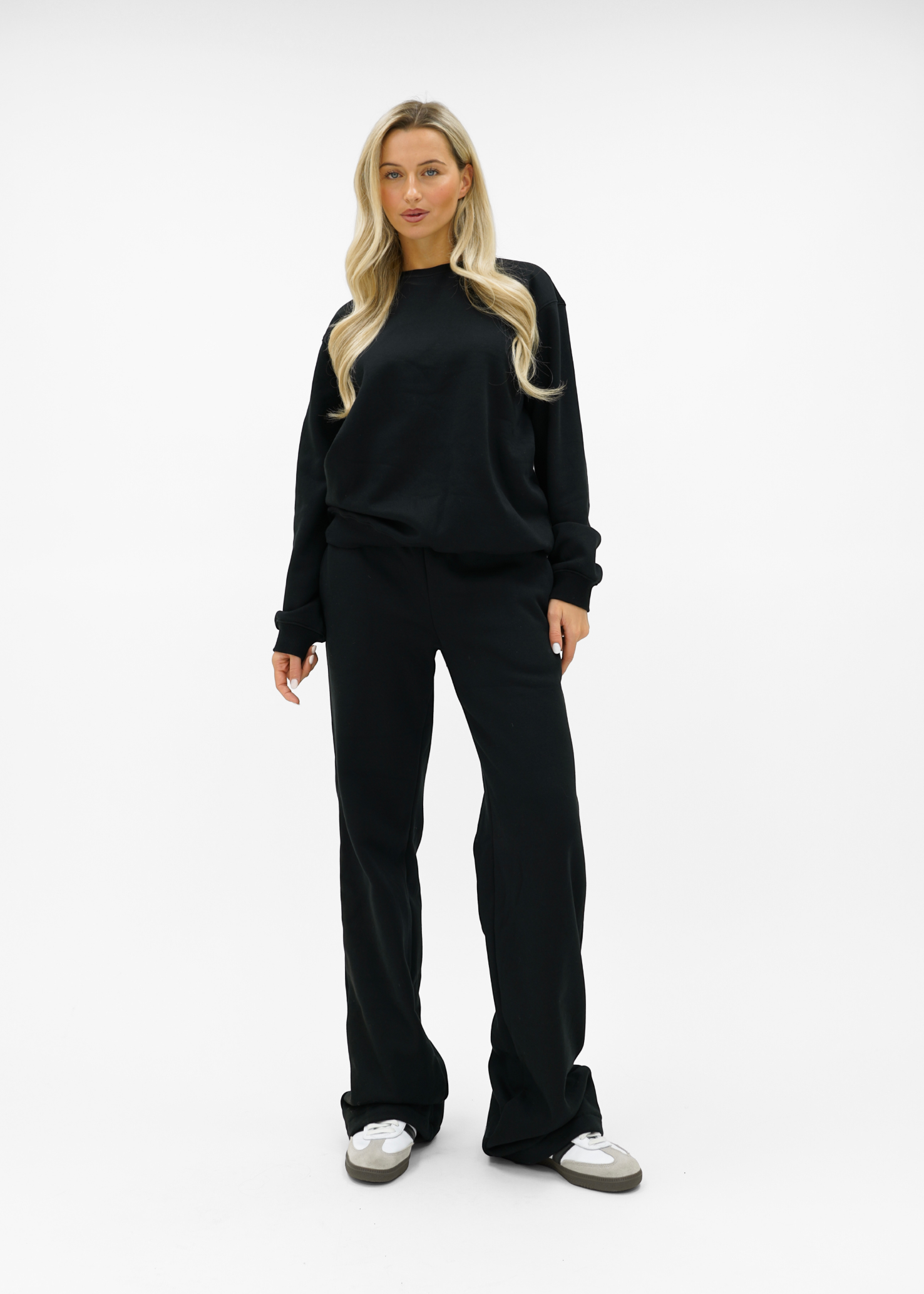 Basic sweater black (tall)