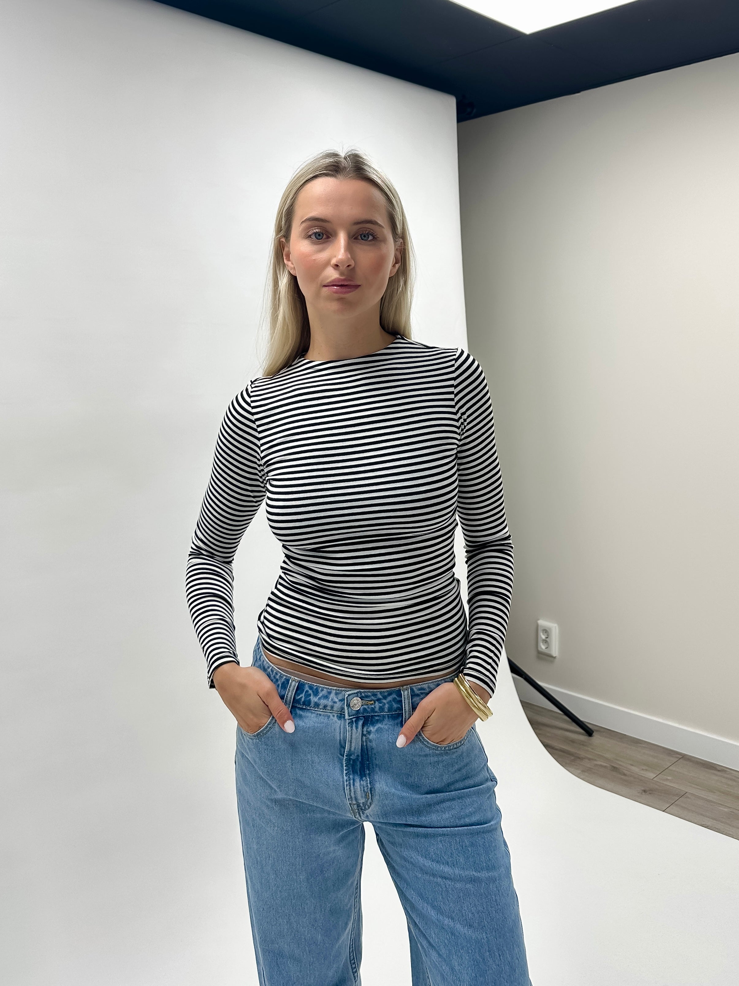 Haut à manches longues rayé