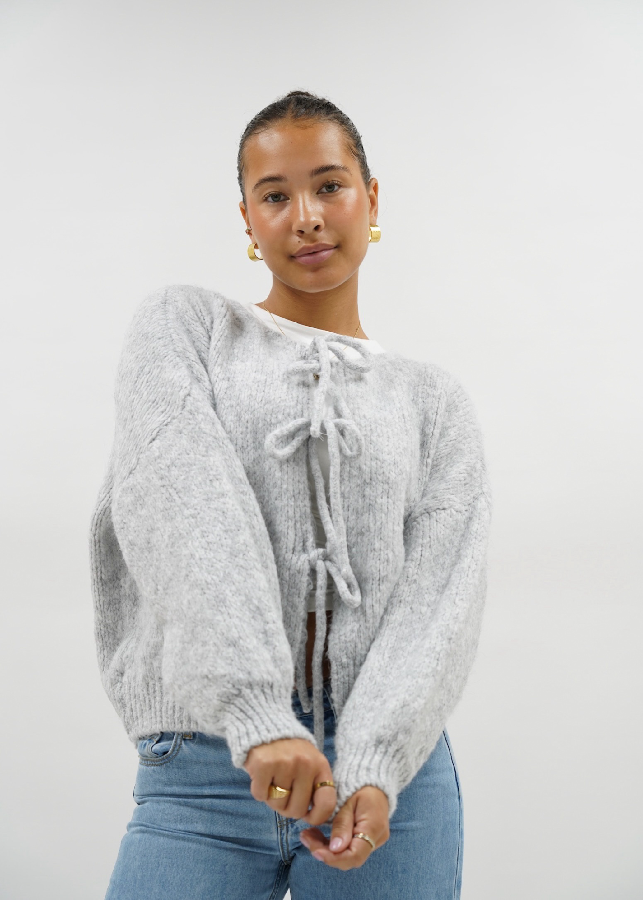 Knitted bow sweater light grey (tall)