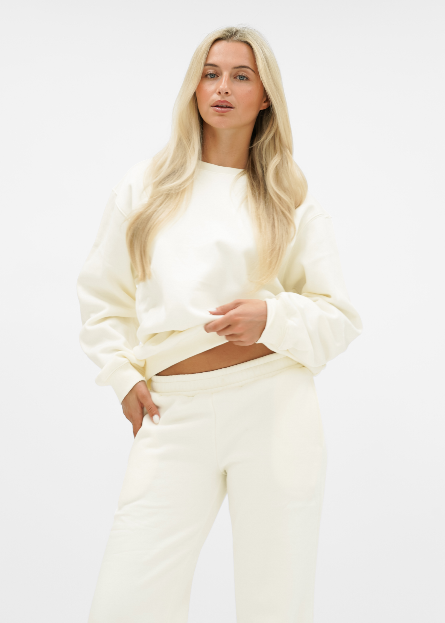 Low/mid waist jogger pants off-white (tall)