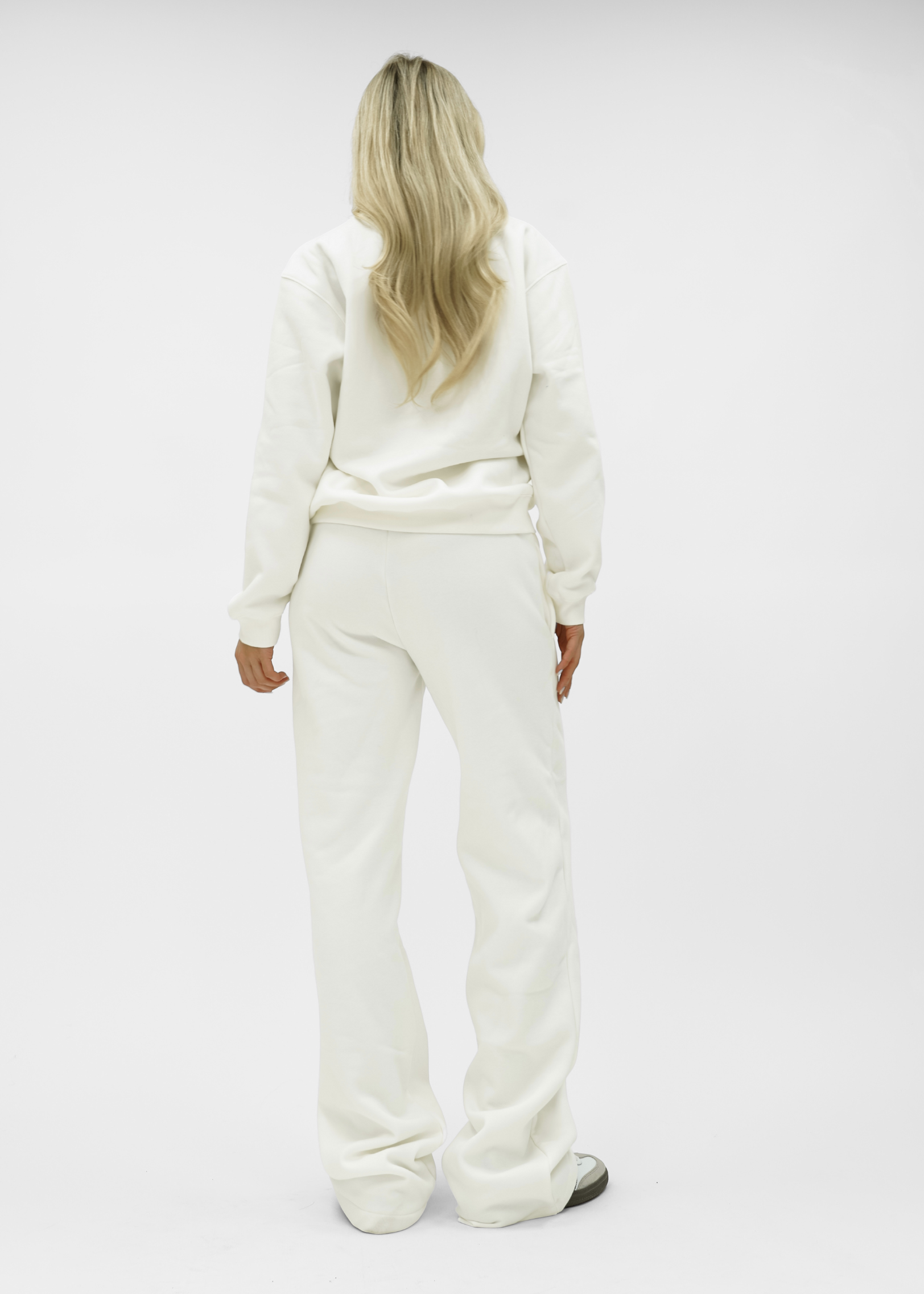 Basic sweater white (tall)