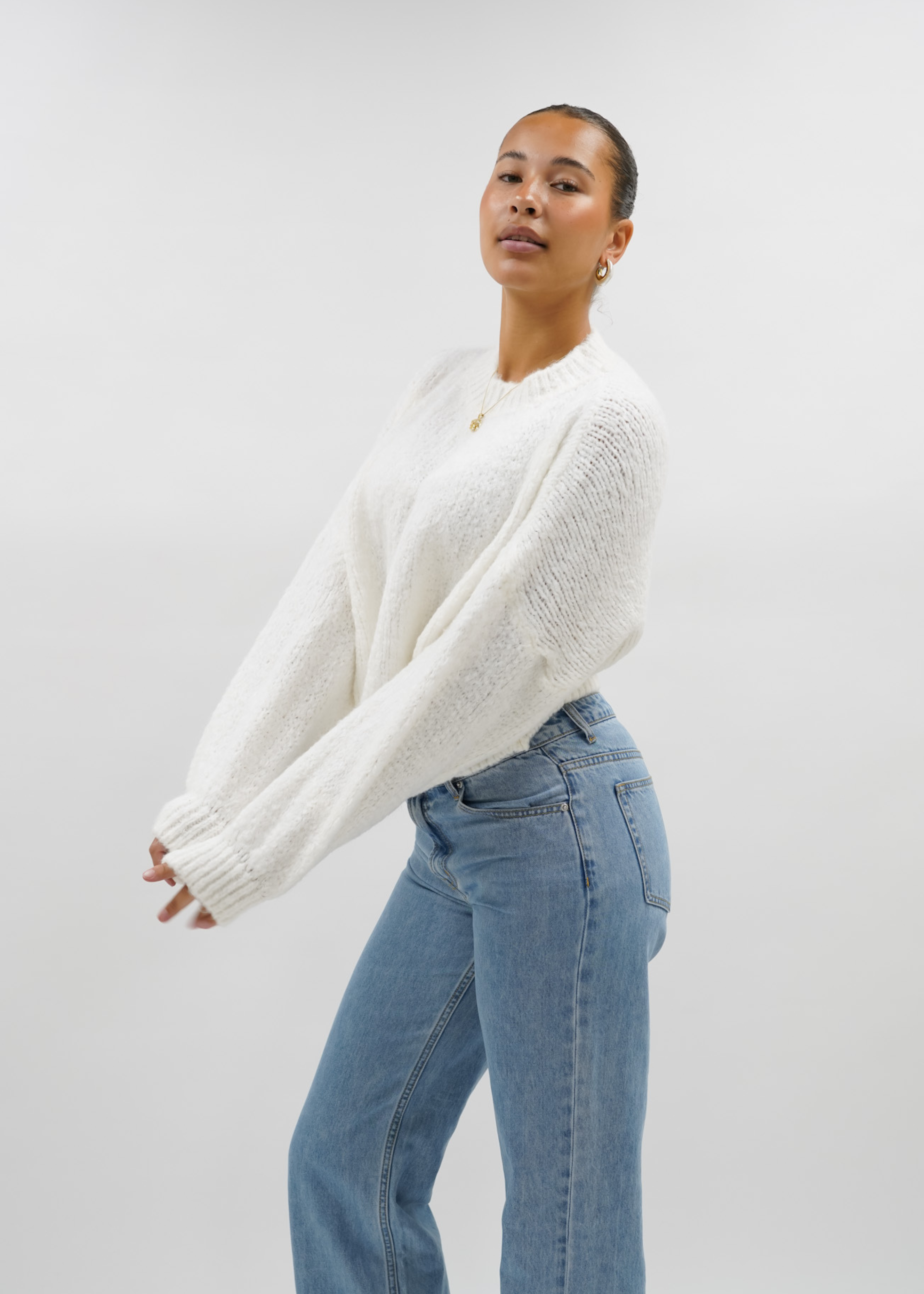 Knitted sweater off-white (tall)
