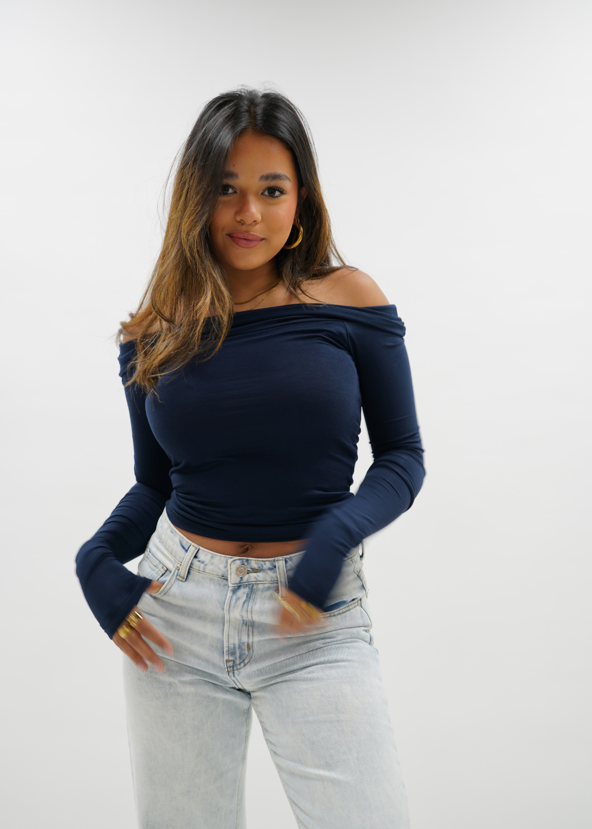 Off-shoulder top night blue