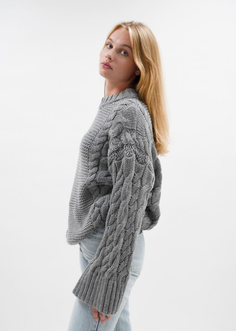Cable knit dark grey