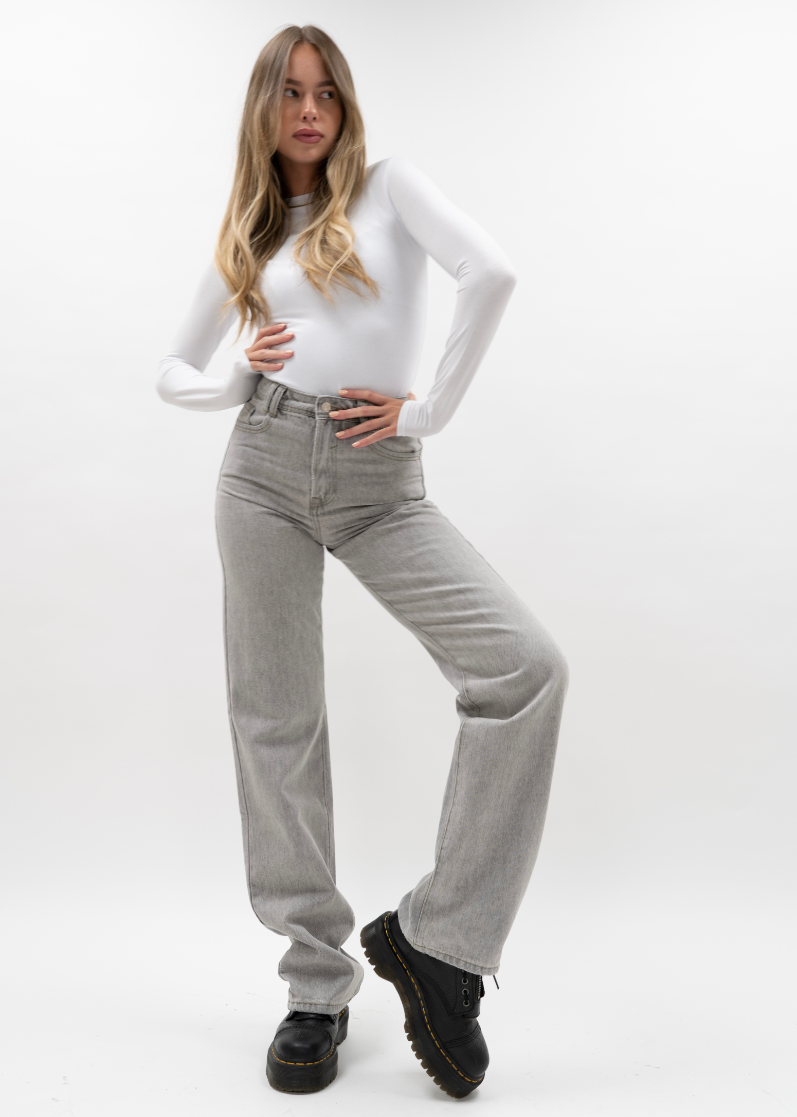 High waist straight leg jeans 90's light gray (TALL)