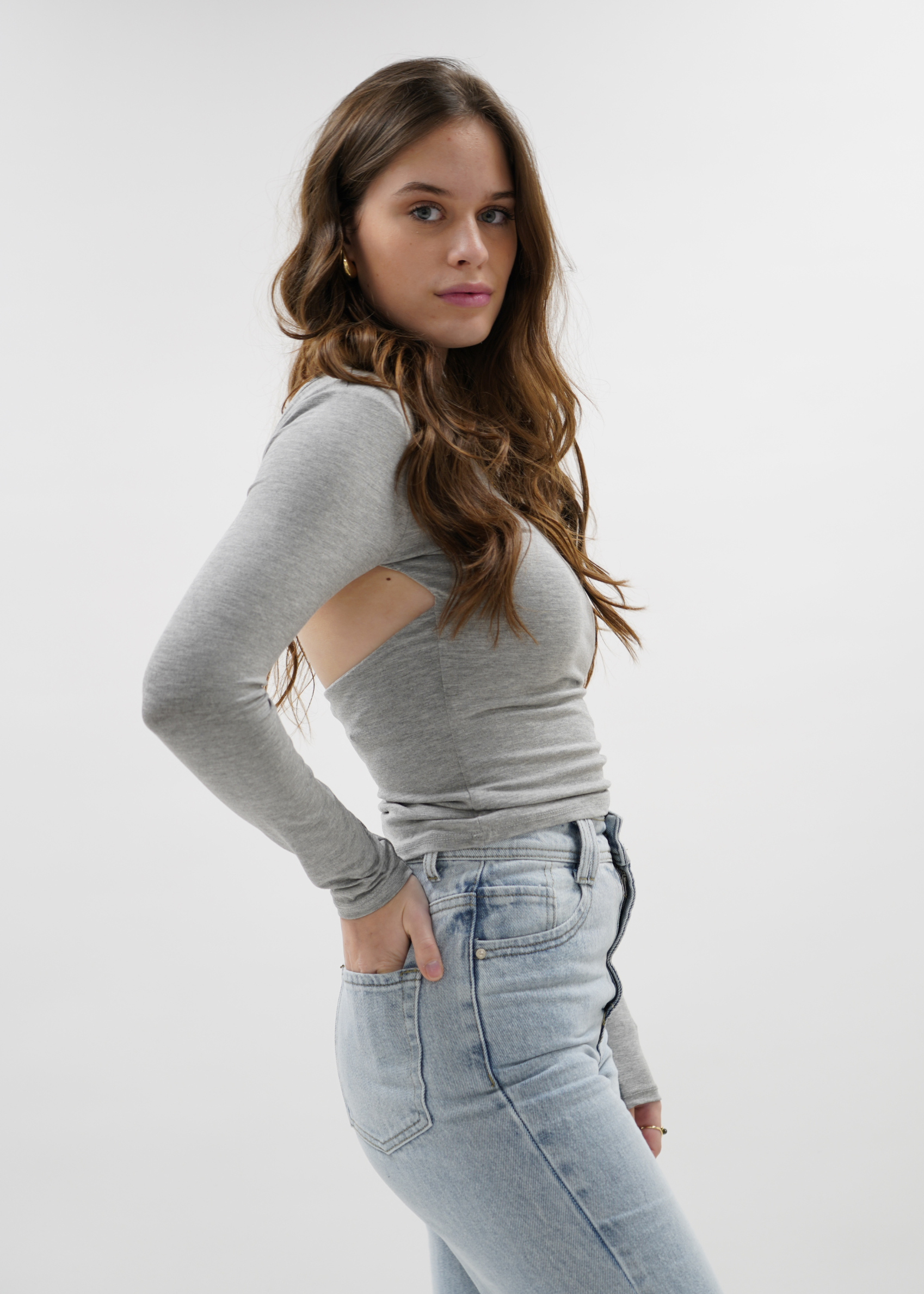 Top dos nu manches longues gris clair chiné
