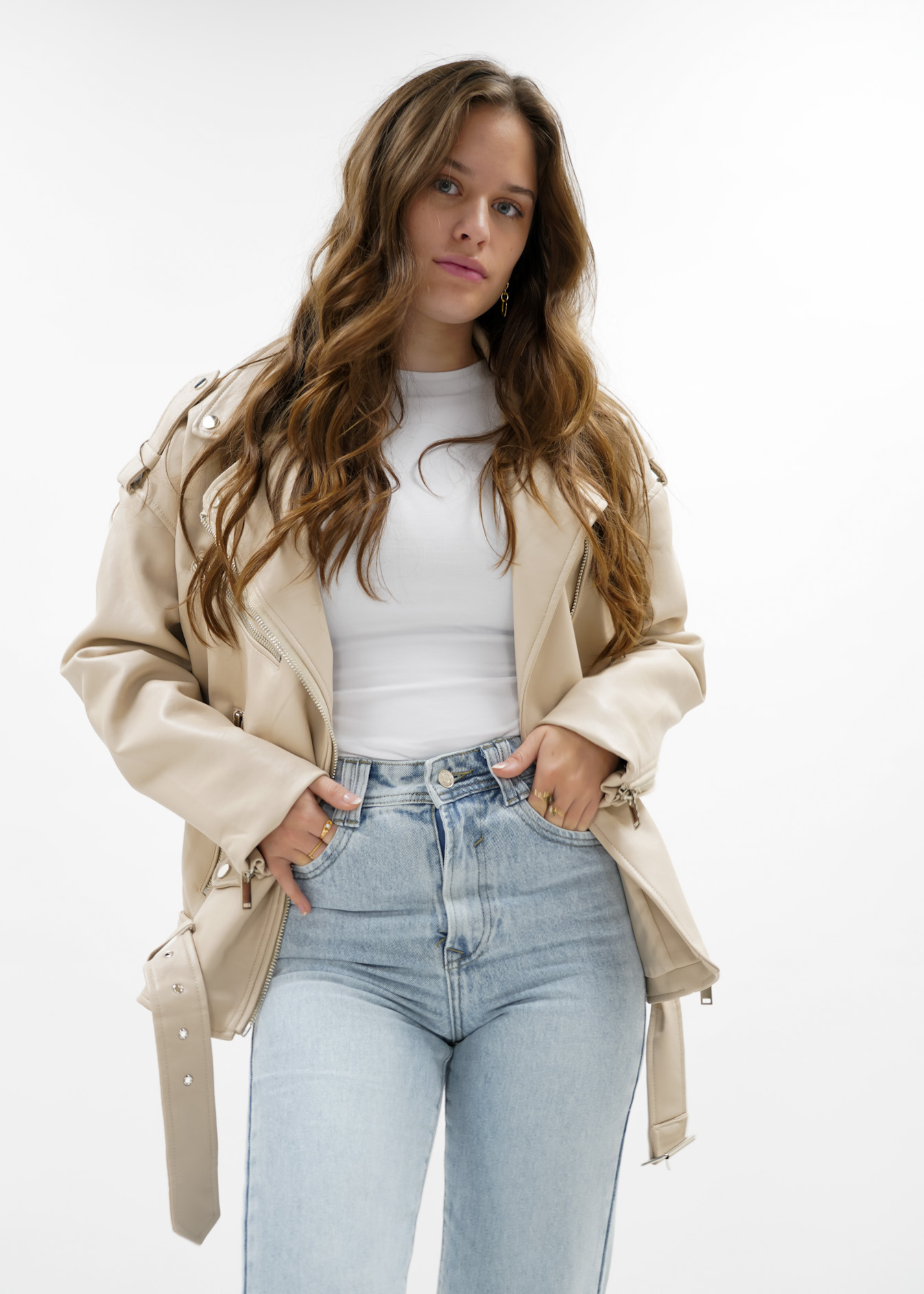 Übergroße Bikerjacke beige