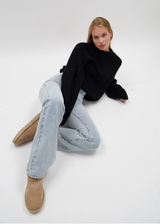 Knitted sweater black