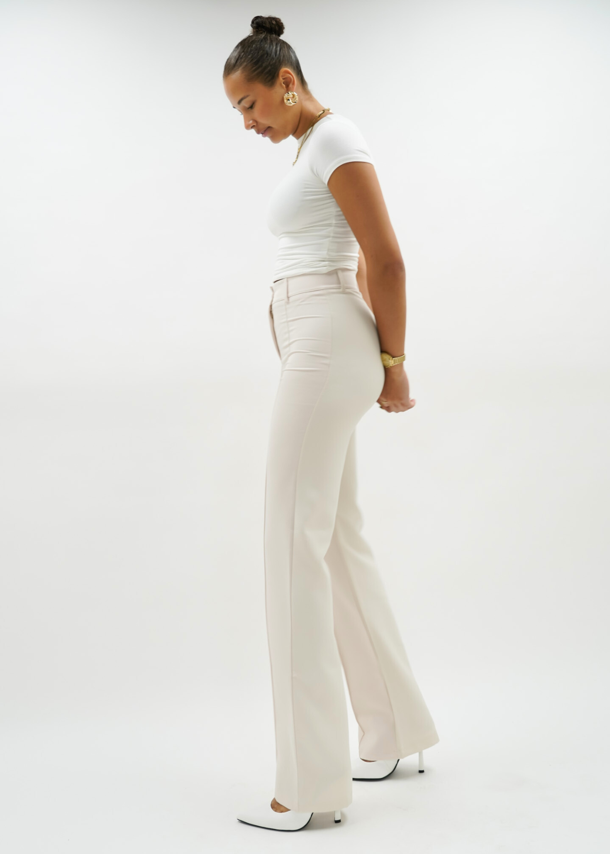Straight leg pants with pressfold crème (TALL)