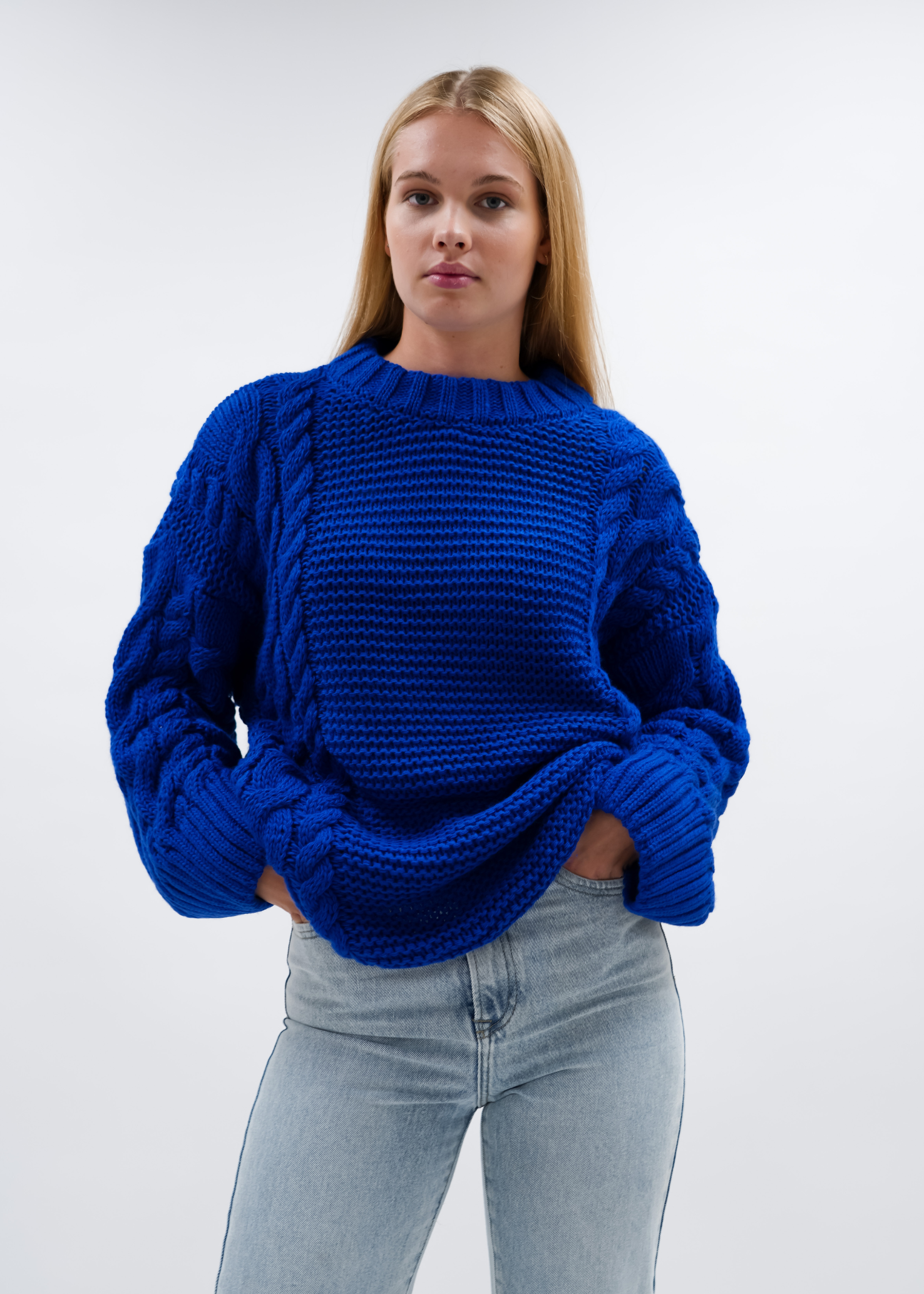 Cable knit electric blue