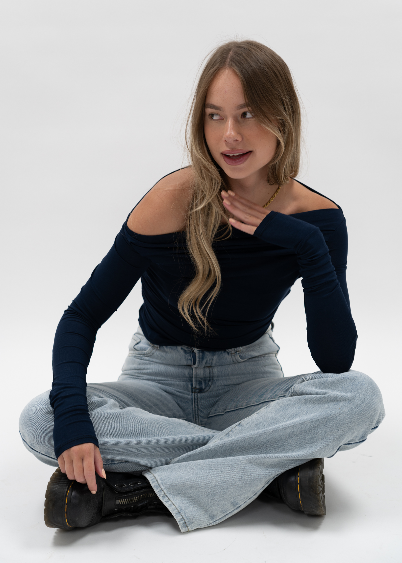 Schulter freies Top-Nacht blau