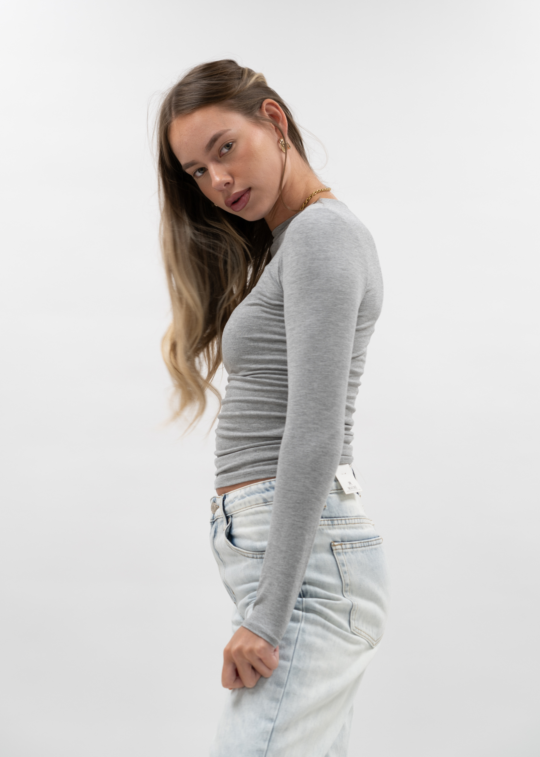 Grey long shop sleeve top