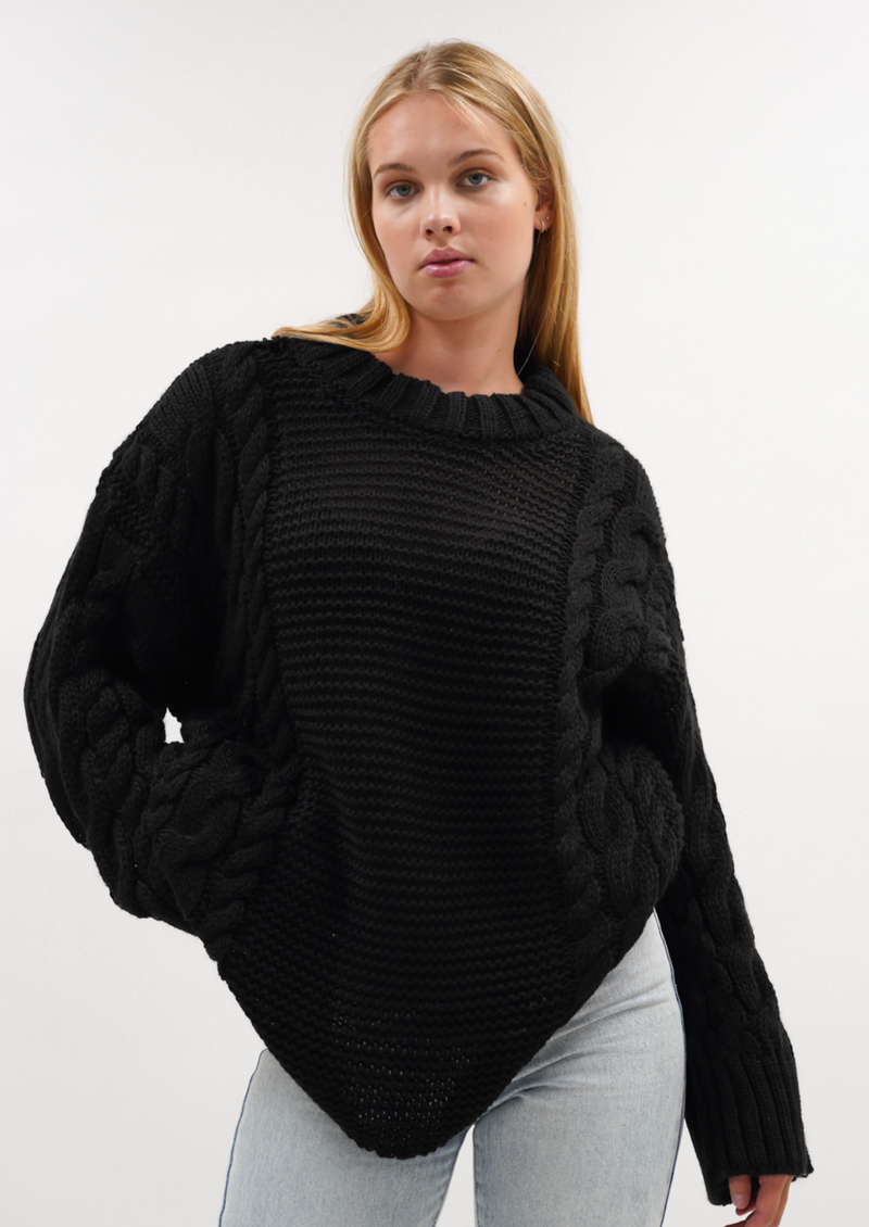 Cable knit black