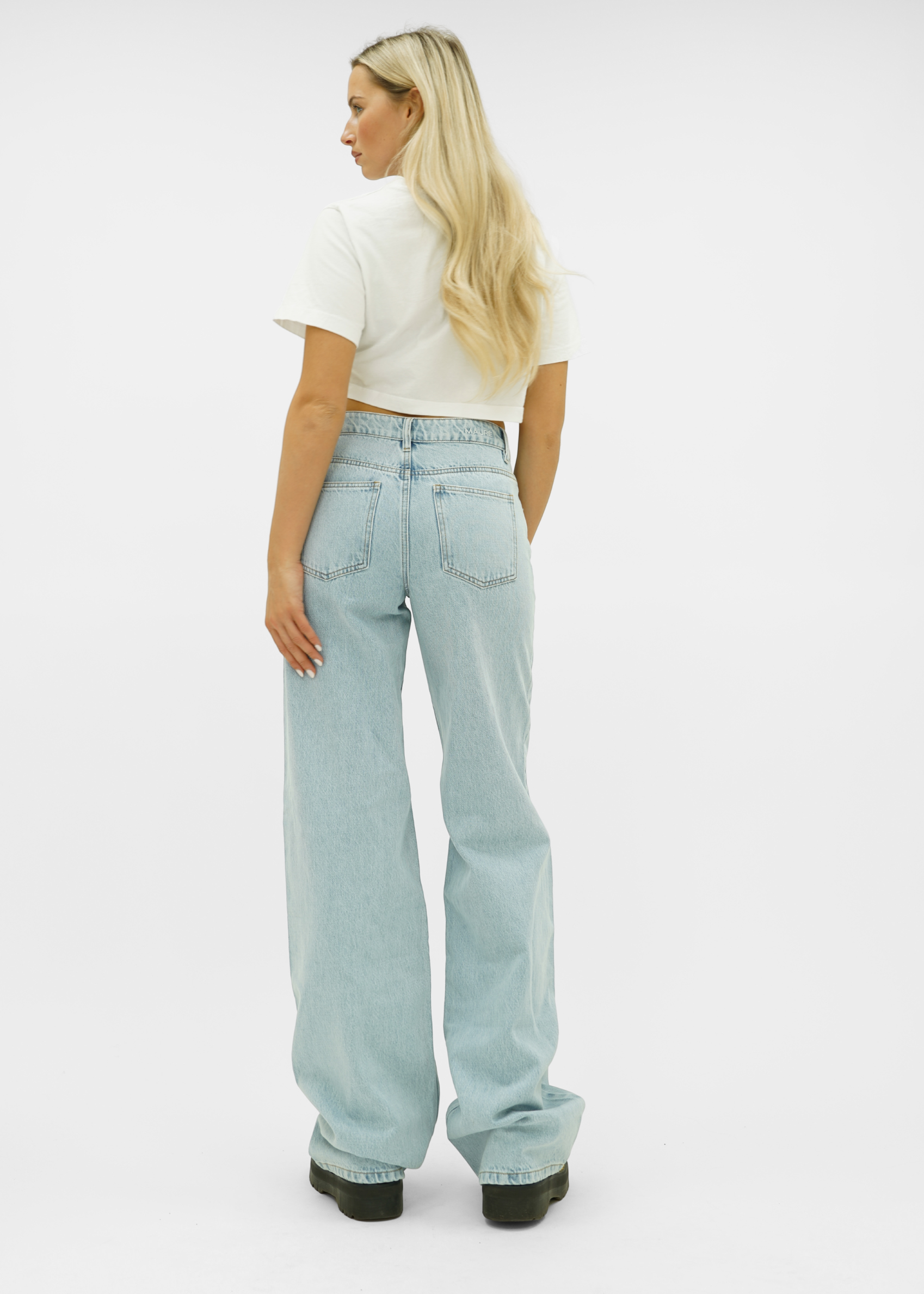 Mid waist super wide leg jeans light blue (tall)