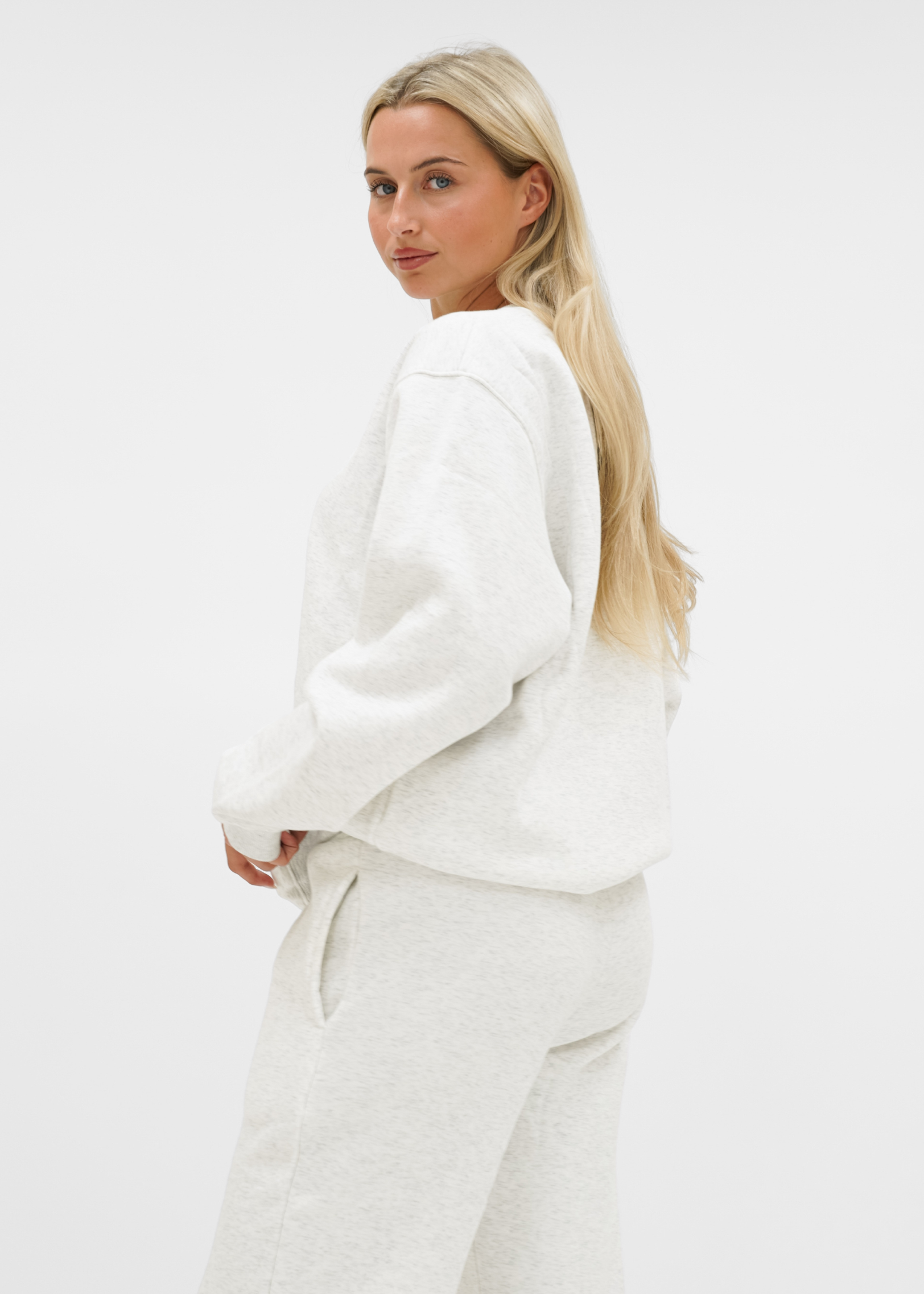 Basic sweater light grey melange (tall)