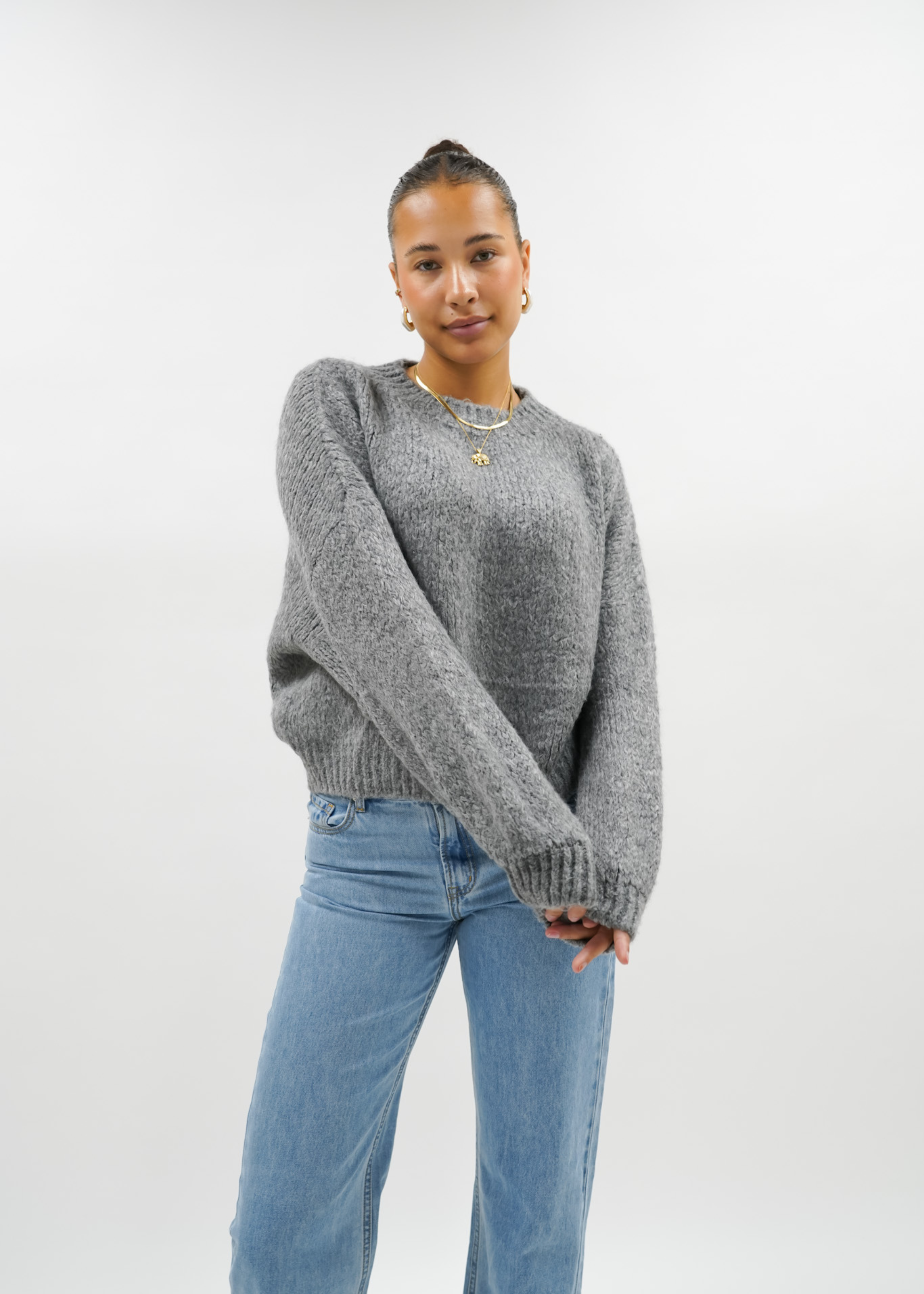 Knitted sweater dark grey
