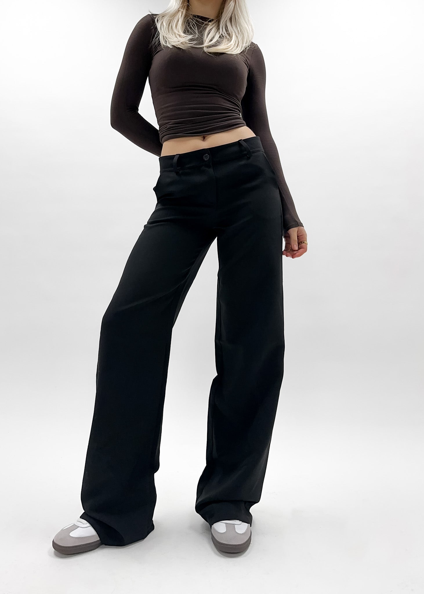 Pantalon coupe droite taille basse/moyenne casual noir (TALL)