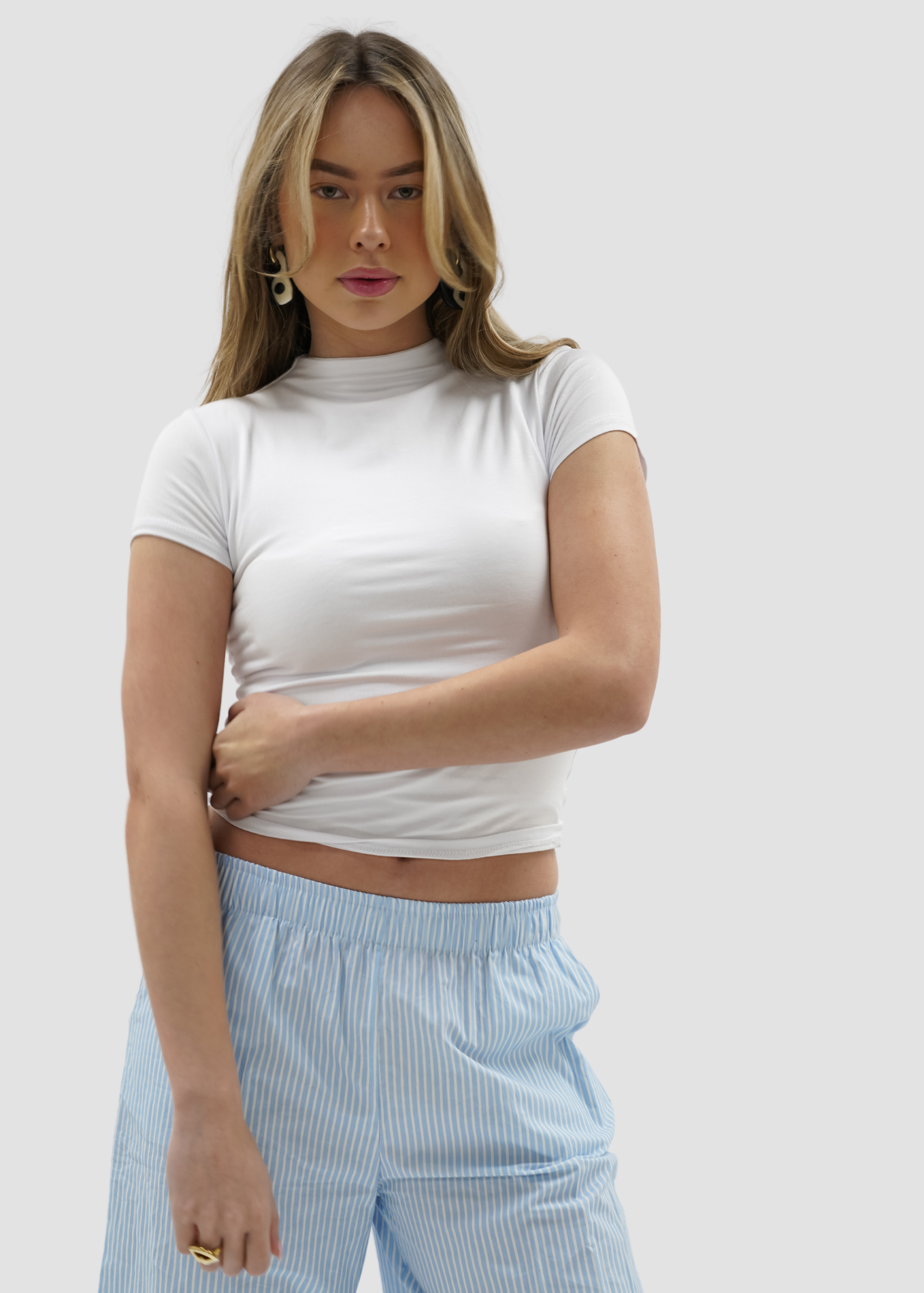 Short sleeve top long white (classy)