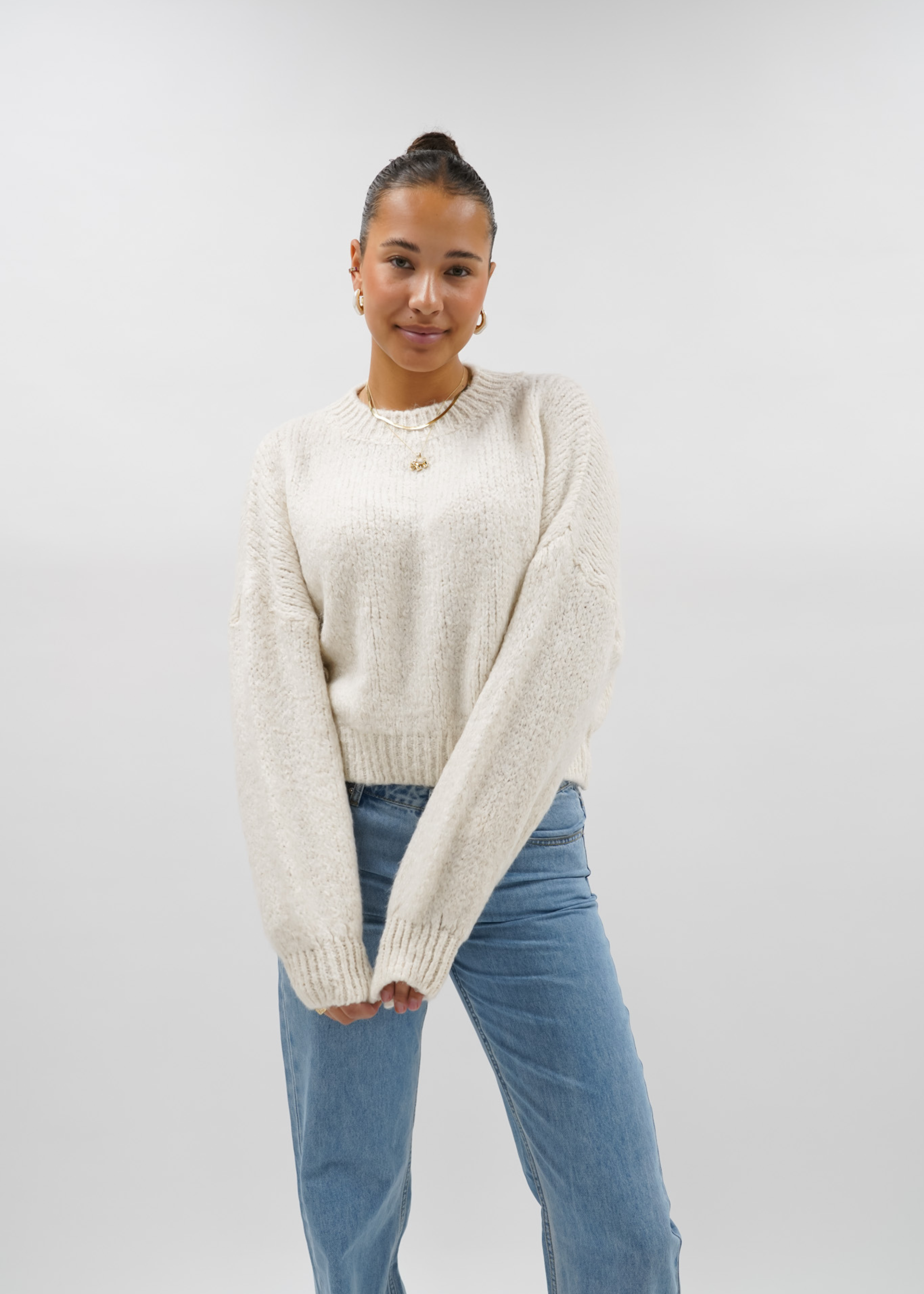 Knitted sweater crème