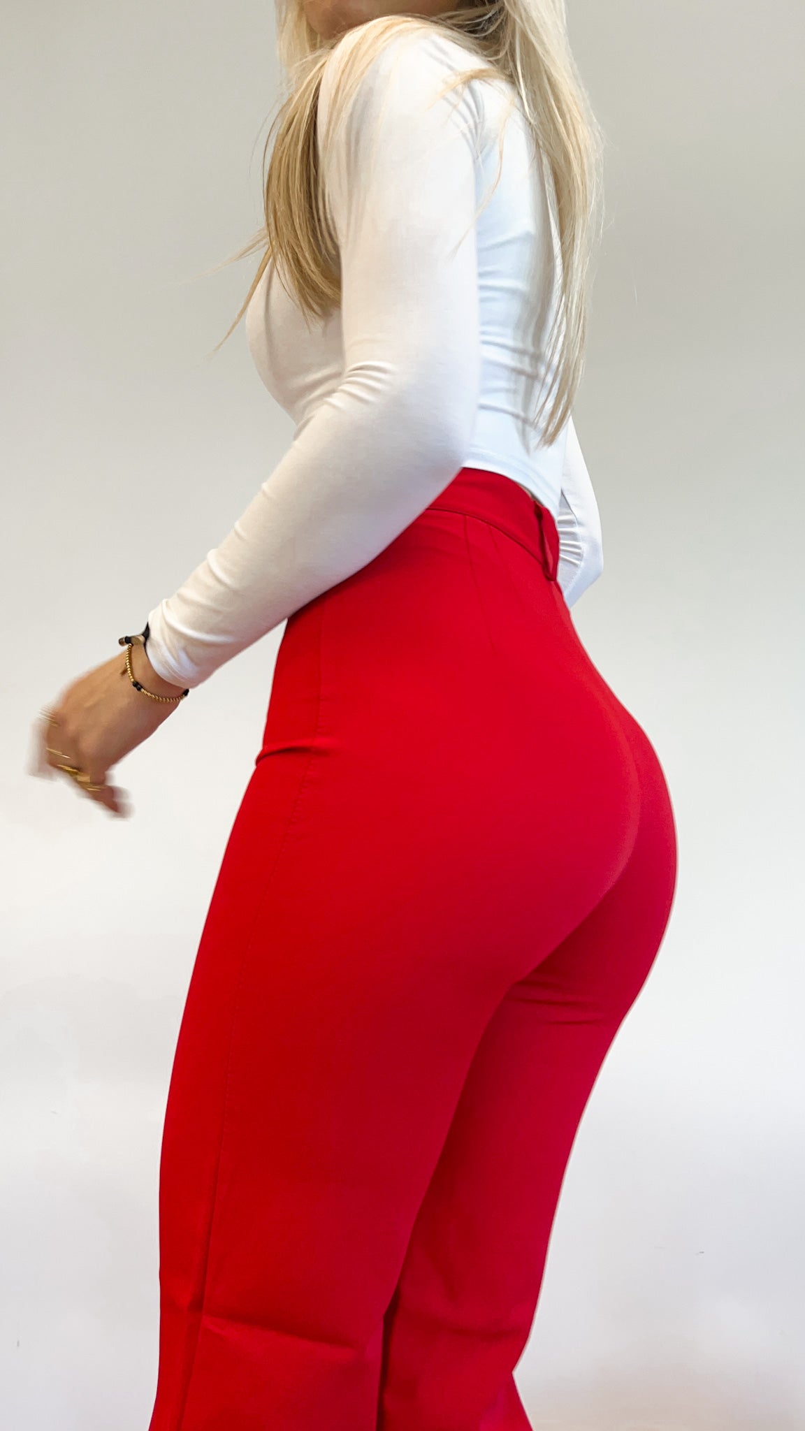 Straight leg pants with pressfold fire red (TALL)