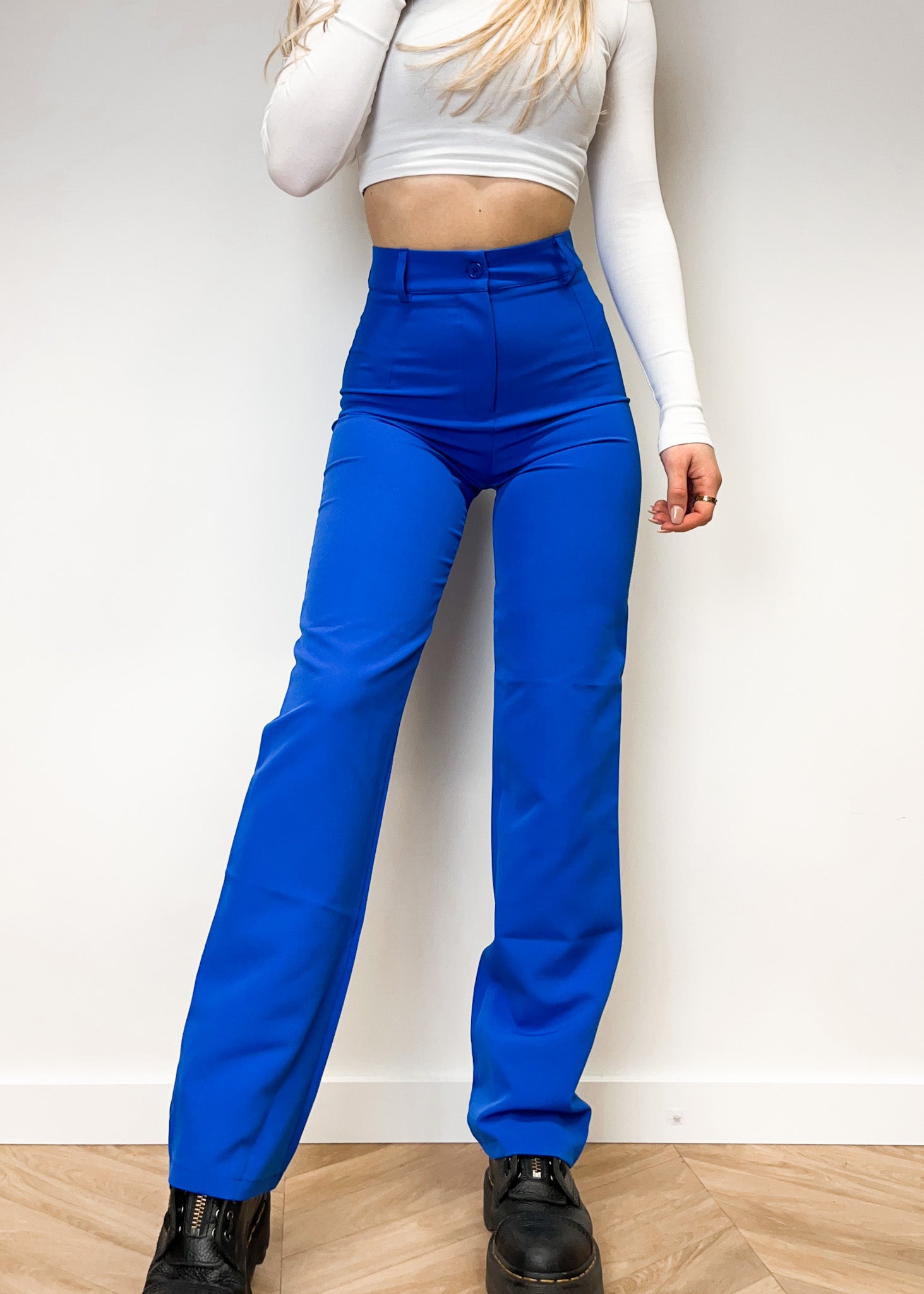 Pantalon jambe droit bleu électrique classique (RÉGULIER)