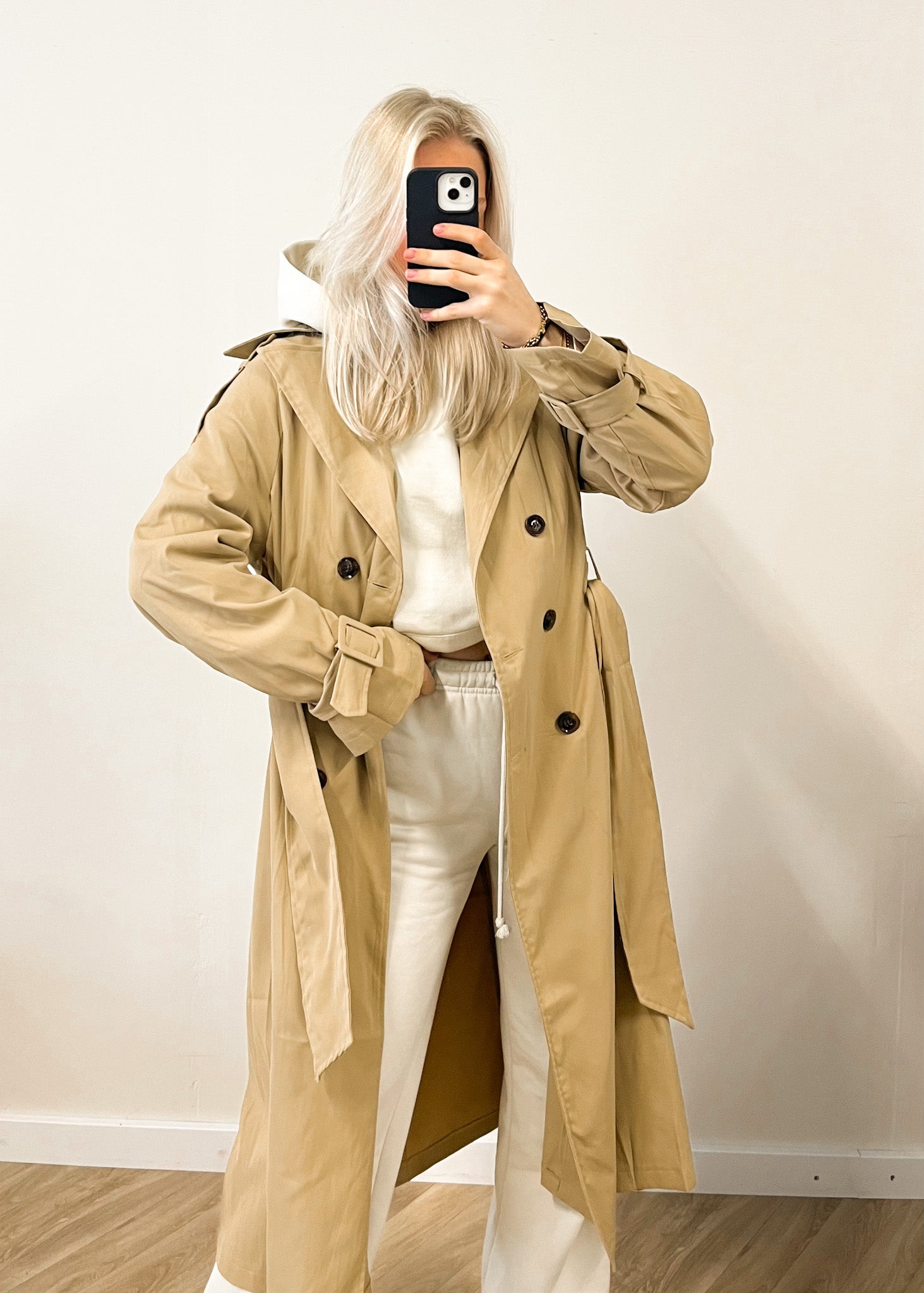 Trench coat camel
